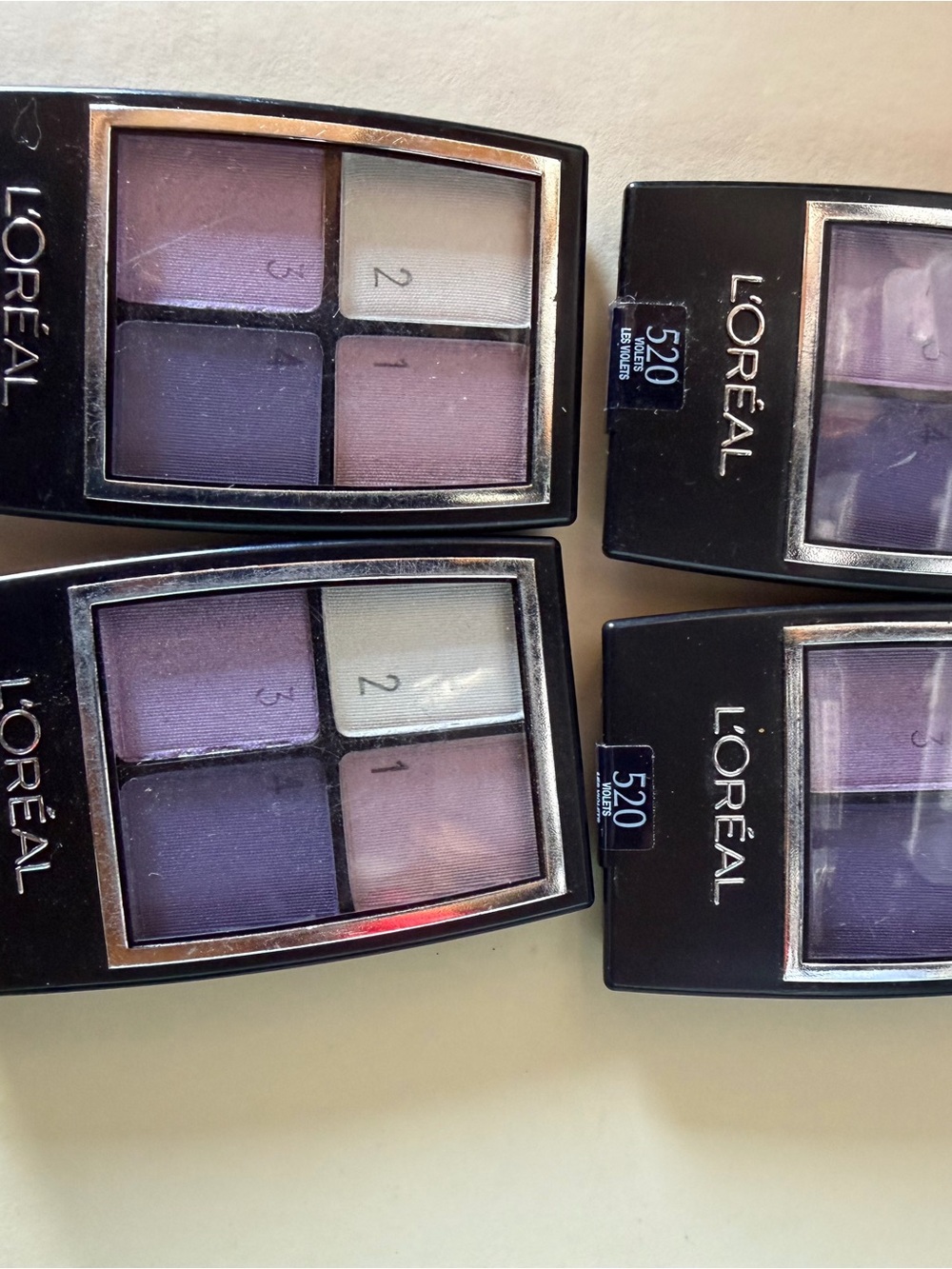 L'Oreal Purple Eyeshadow Quad Set - Lavender & Plum Mix